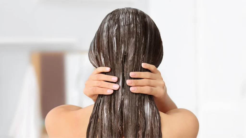 Soins_capillaires_-_apres-shampoing_utilisation.jpg